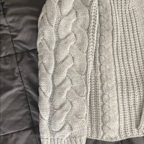 Light grey cardigan! - Picture 2 of 4